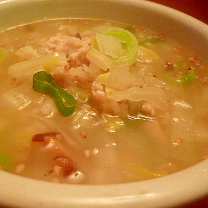 生姜でぽかぽか☆白菜と鶏ひき肉の中華風ぞうすい